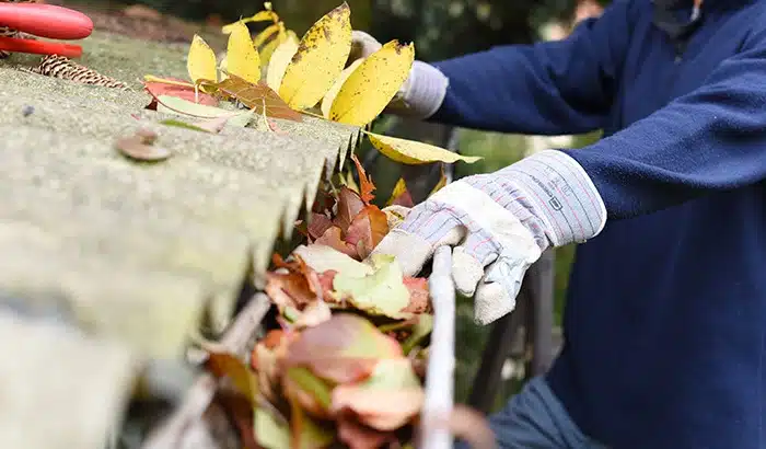 How to Effectively Clean the Rain Gutters on Your Home